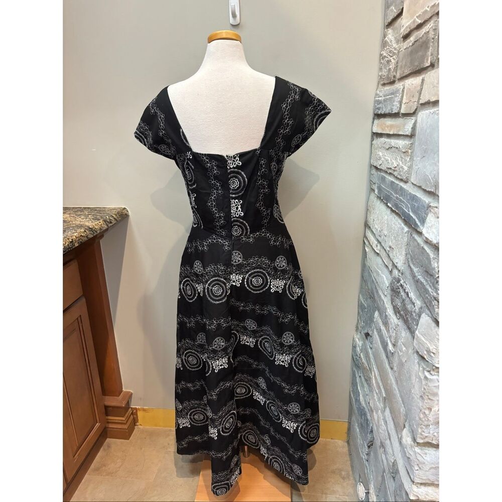 Handmade Black & White Patterned Dress size Medium - Picture 7 of 8